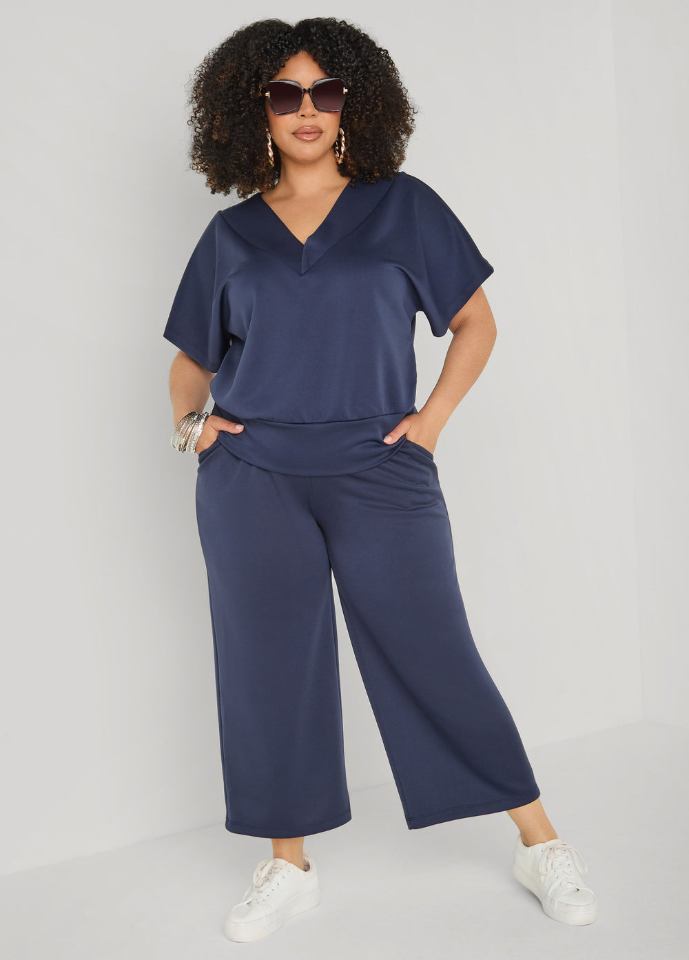 Cropped Athletic Knit Pants Navy | Ashley Stewart