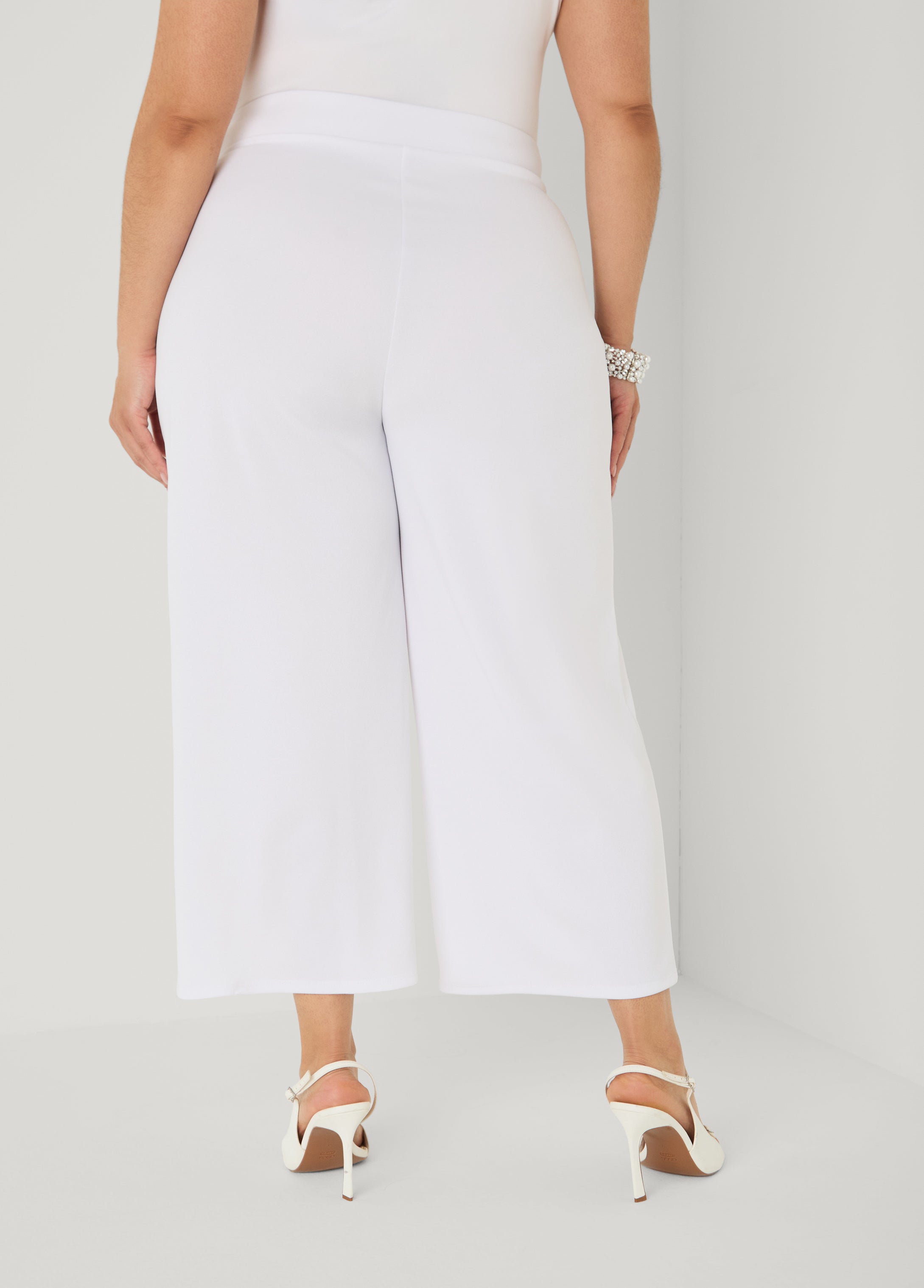 Pleated Wide Leg Capris White | Ashley Stewart