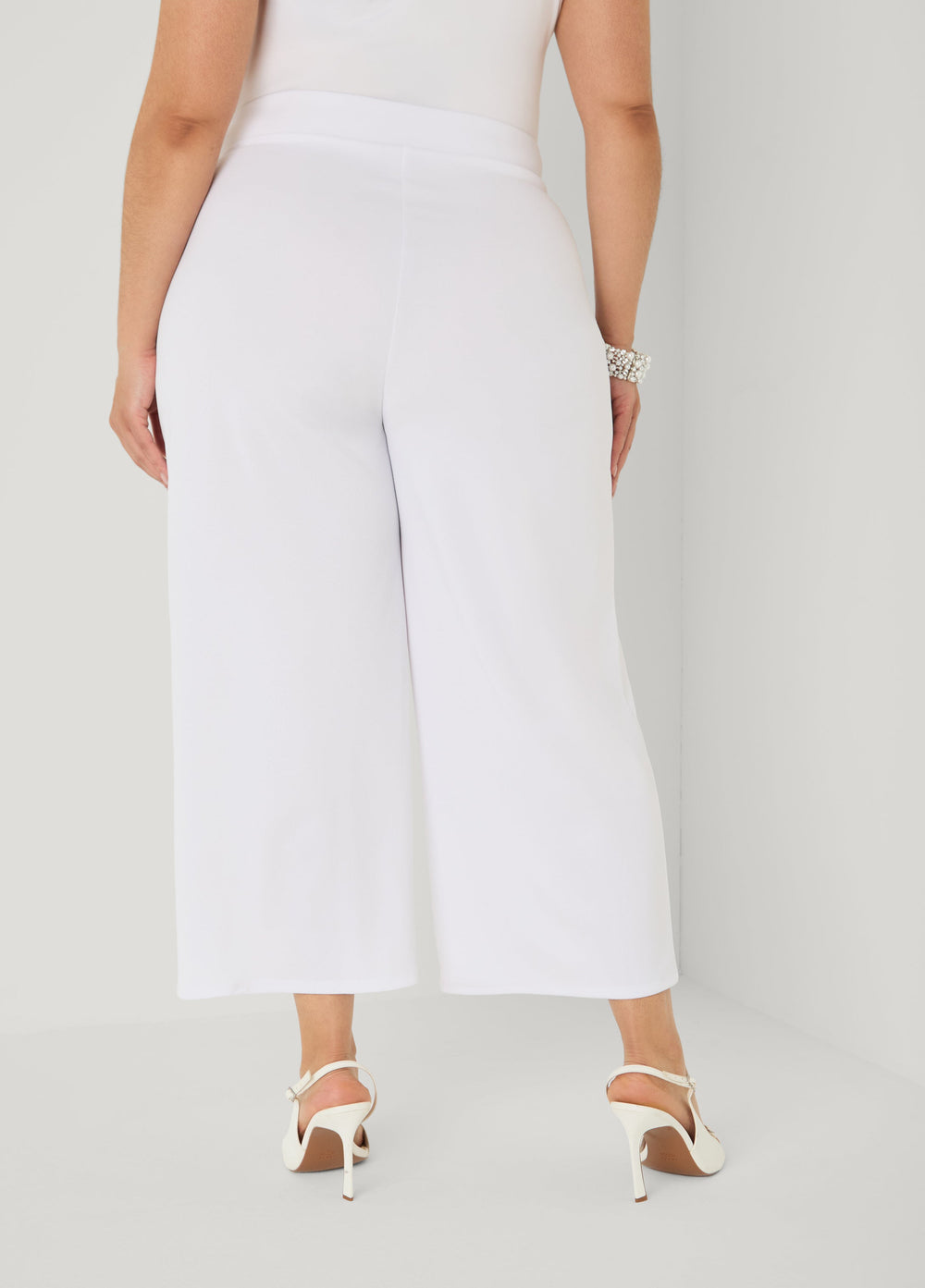 Pleated Wide Leg Capris White | Ashley Stewart