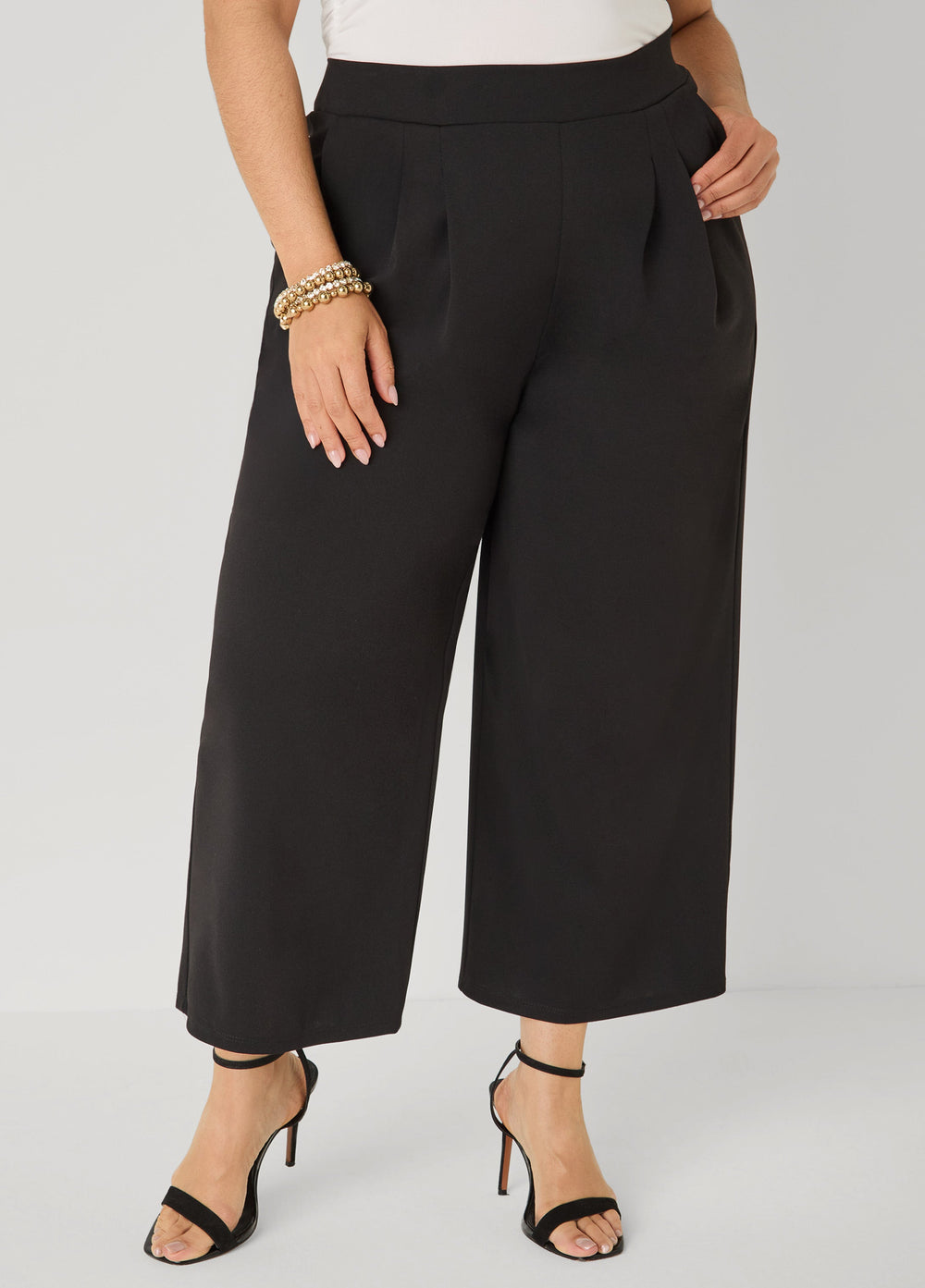 Pleated Wide Leg Capris White | Ashley Stewart