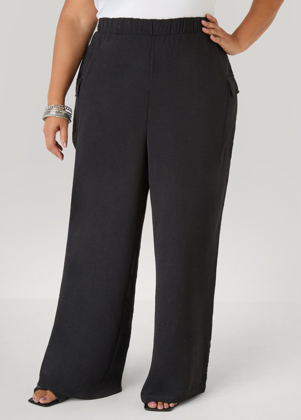 Textured Wide Leg Cargo Pants Rooibos | Ashley Stewart
