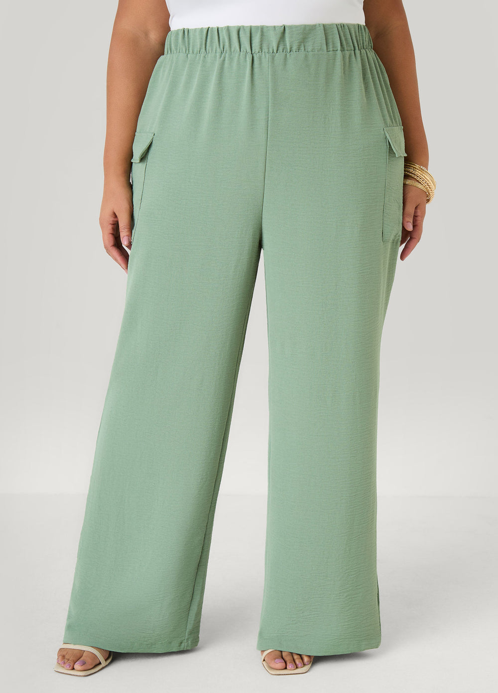Textured Wide Leg Cargo Pants Rooibos | Ashley Stewart