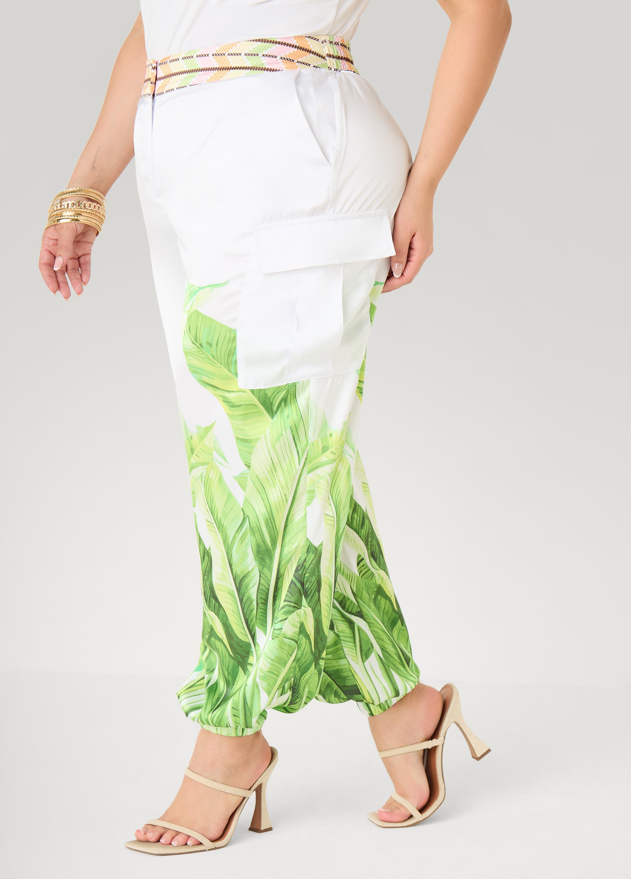 Palm Print Balloon Pants White | Ashley Stewart