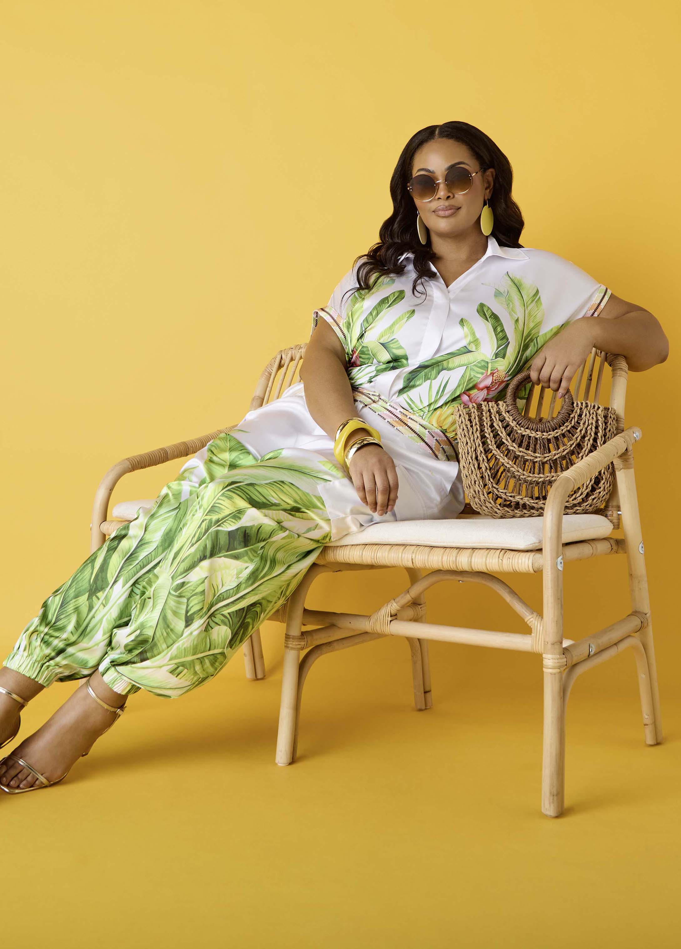 Palm Print Balloon Pants White | Ashley Stewart