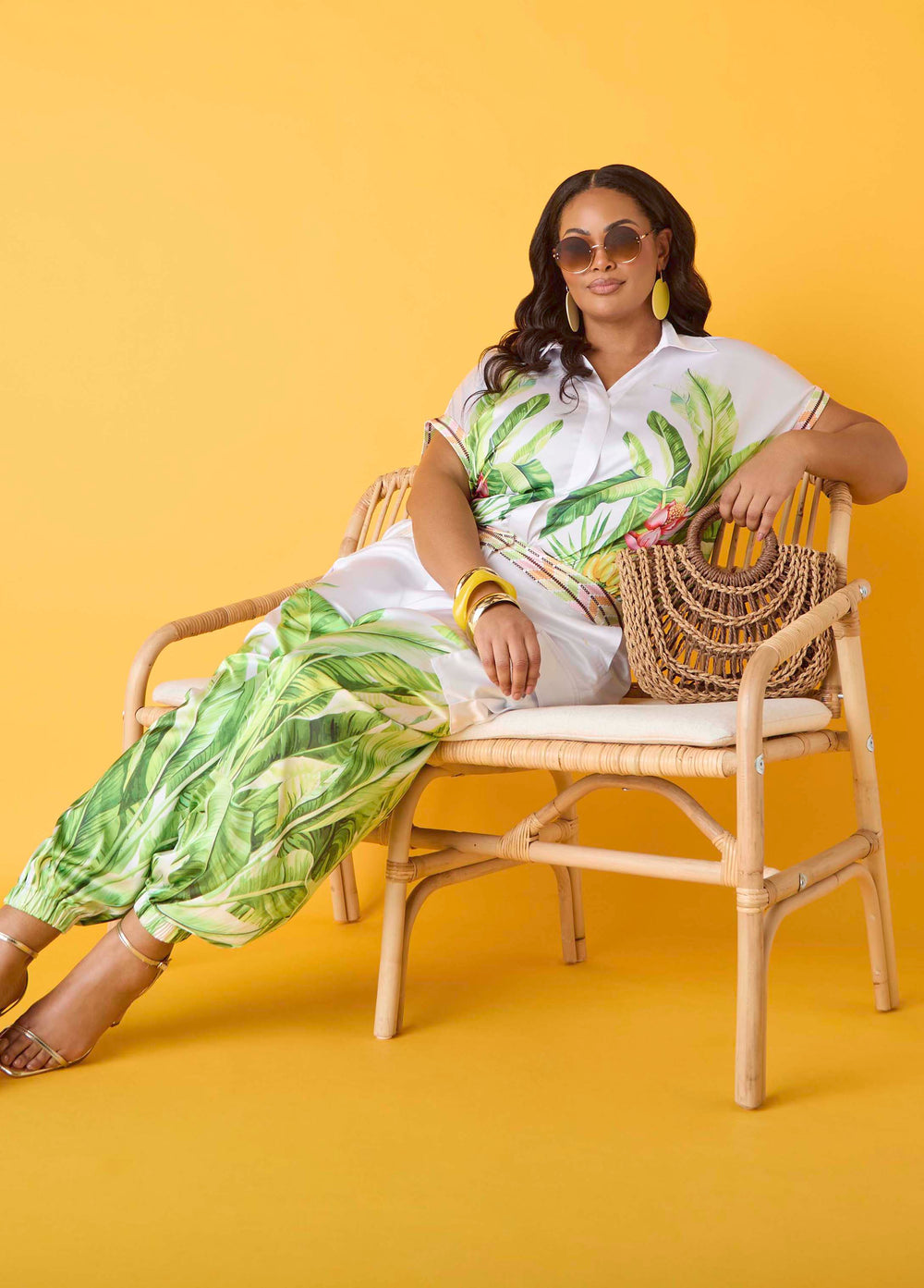 Palm Print Balloon Pants White | Ashley Stewart