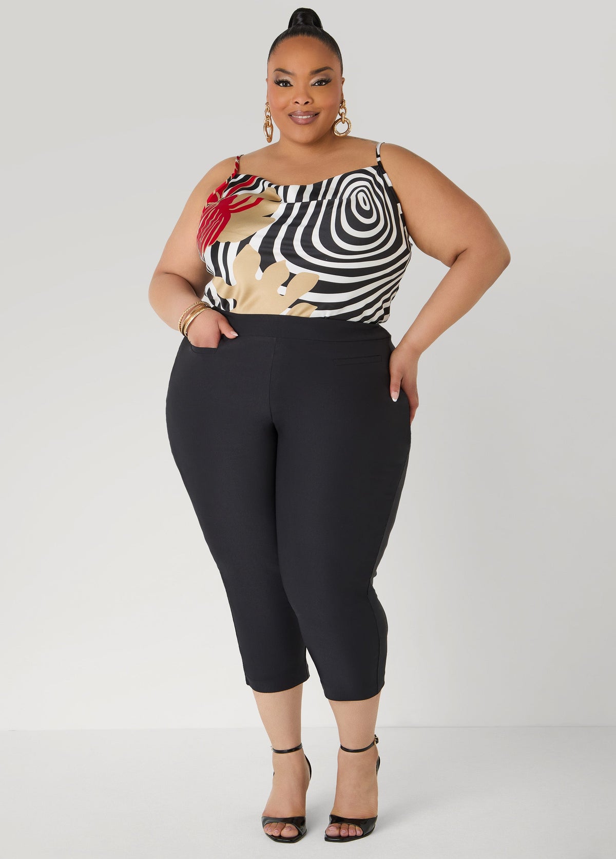 Millennium Pocket Capris Black | Ashley Stewart