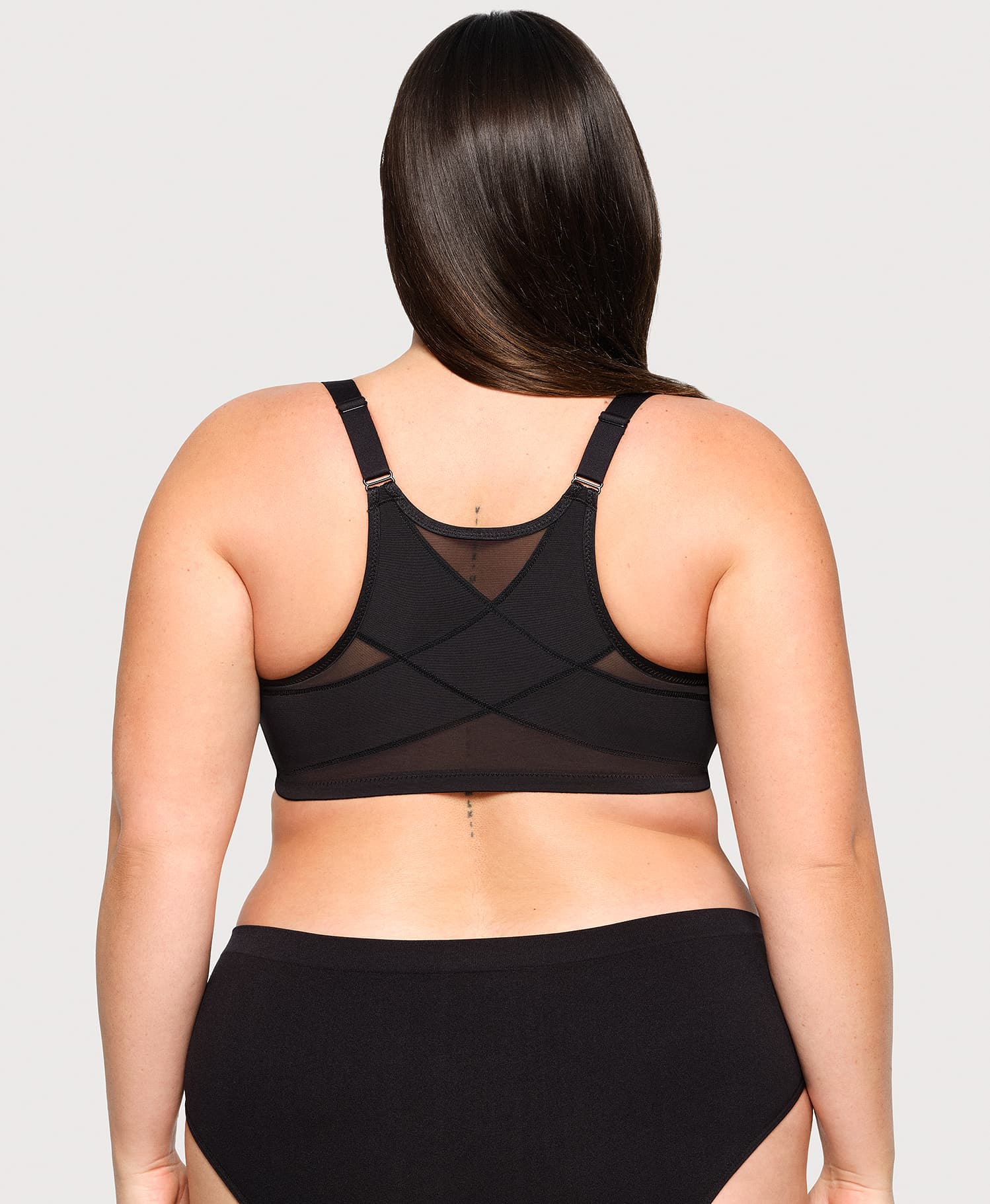 Front-Closure Posture Back WonderWire Bra Black | Ashley Stewart