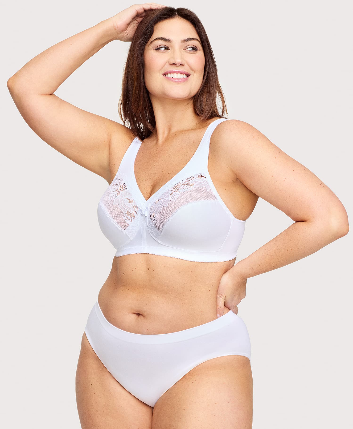 MagicLift Minimizer Bra White | Ashley Stewart