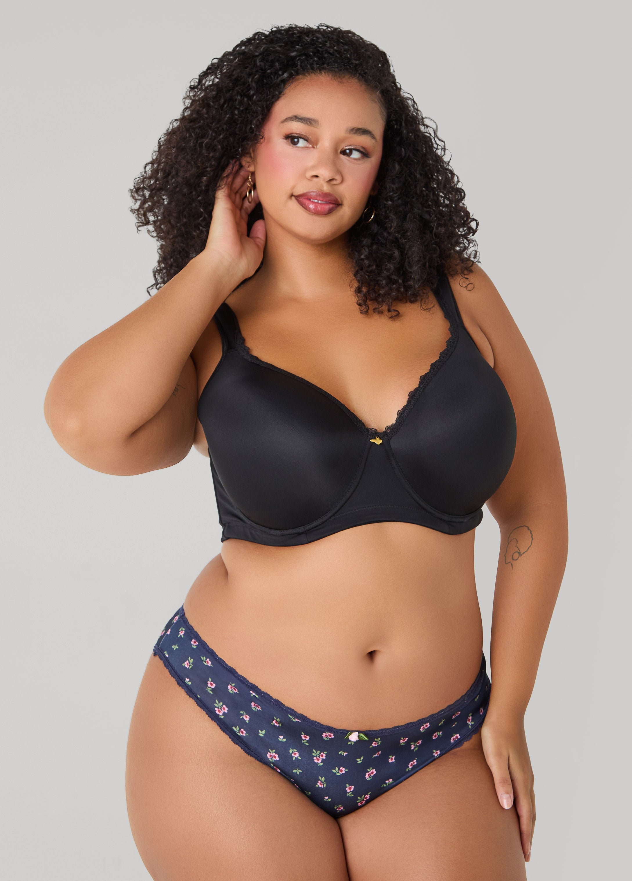 Lace Trimmed 3 Pack Bikini Panties Navy | Ashley Stewart