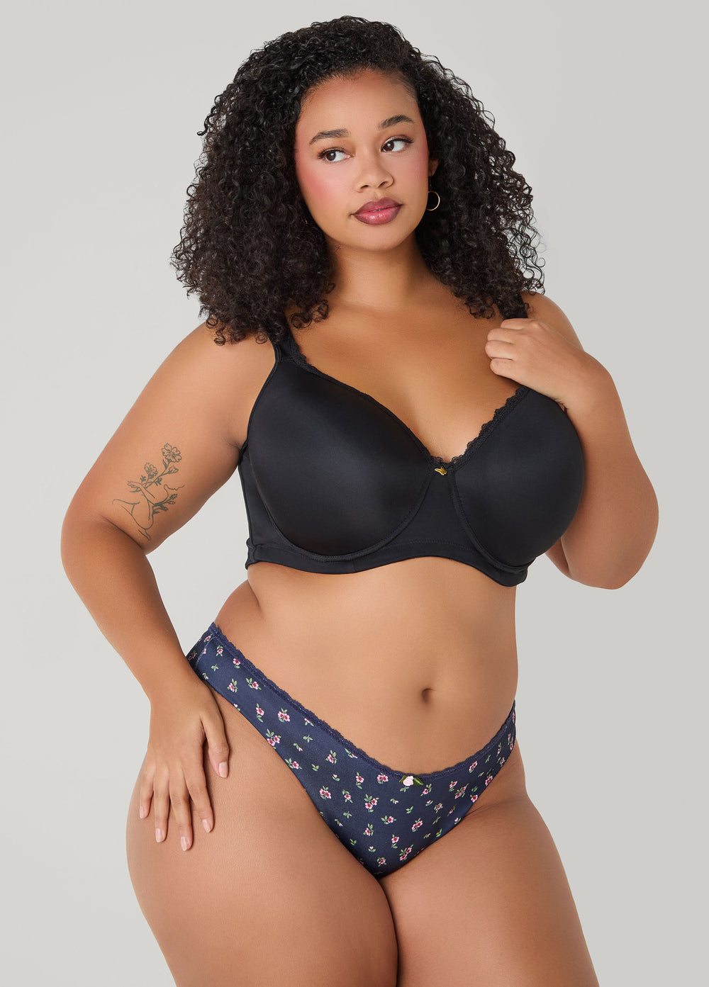 Lace Trimmed 3 Pack Bikini Panties Navy | Ashley Stewart