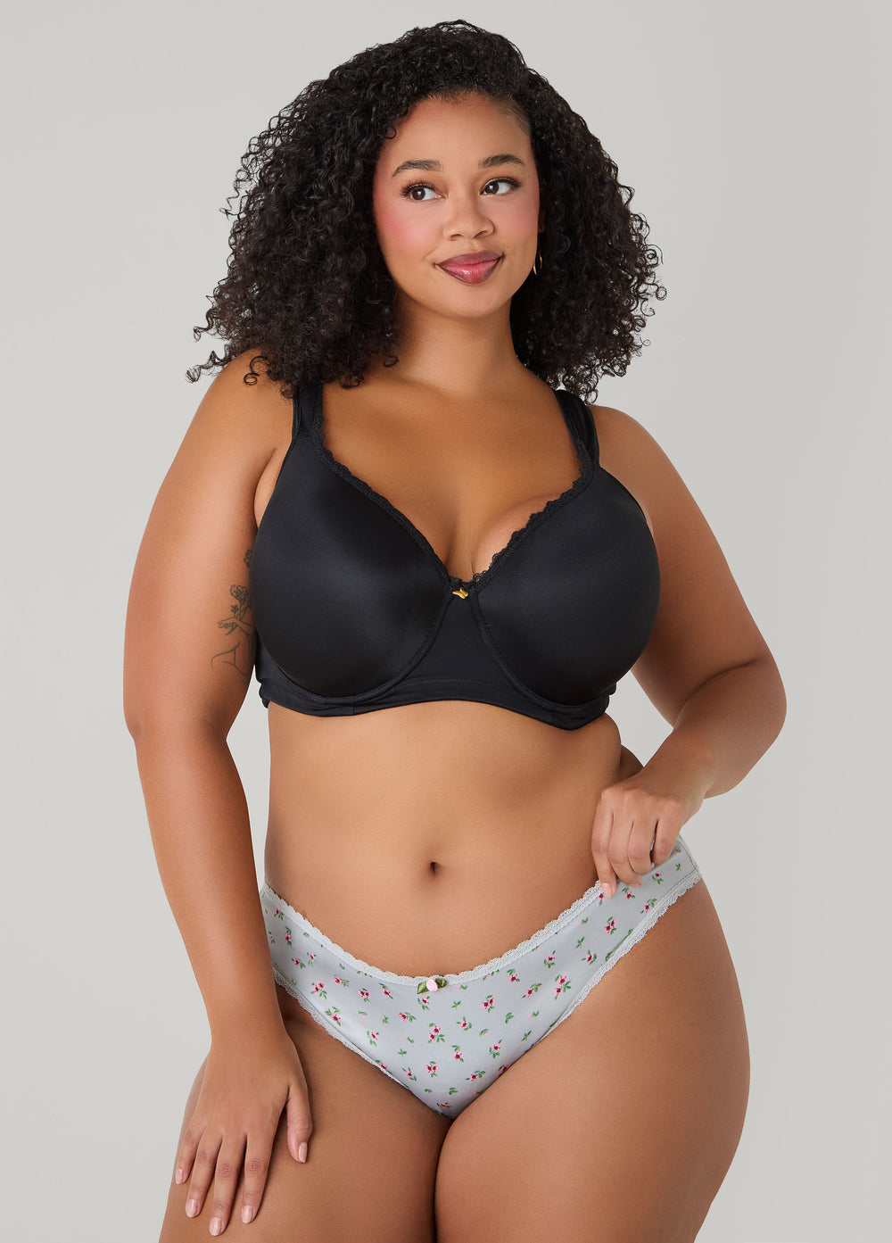Lace Trimmed 3 Pack Bikini Panties Navy | Ashley Stewart