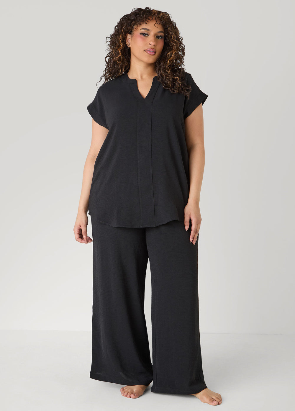 Textured V Neck Pajama Set Black | Ashley Stewart