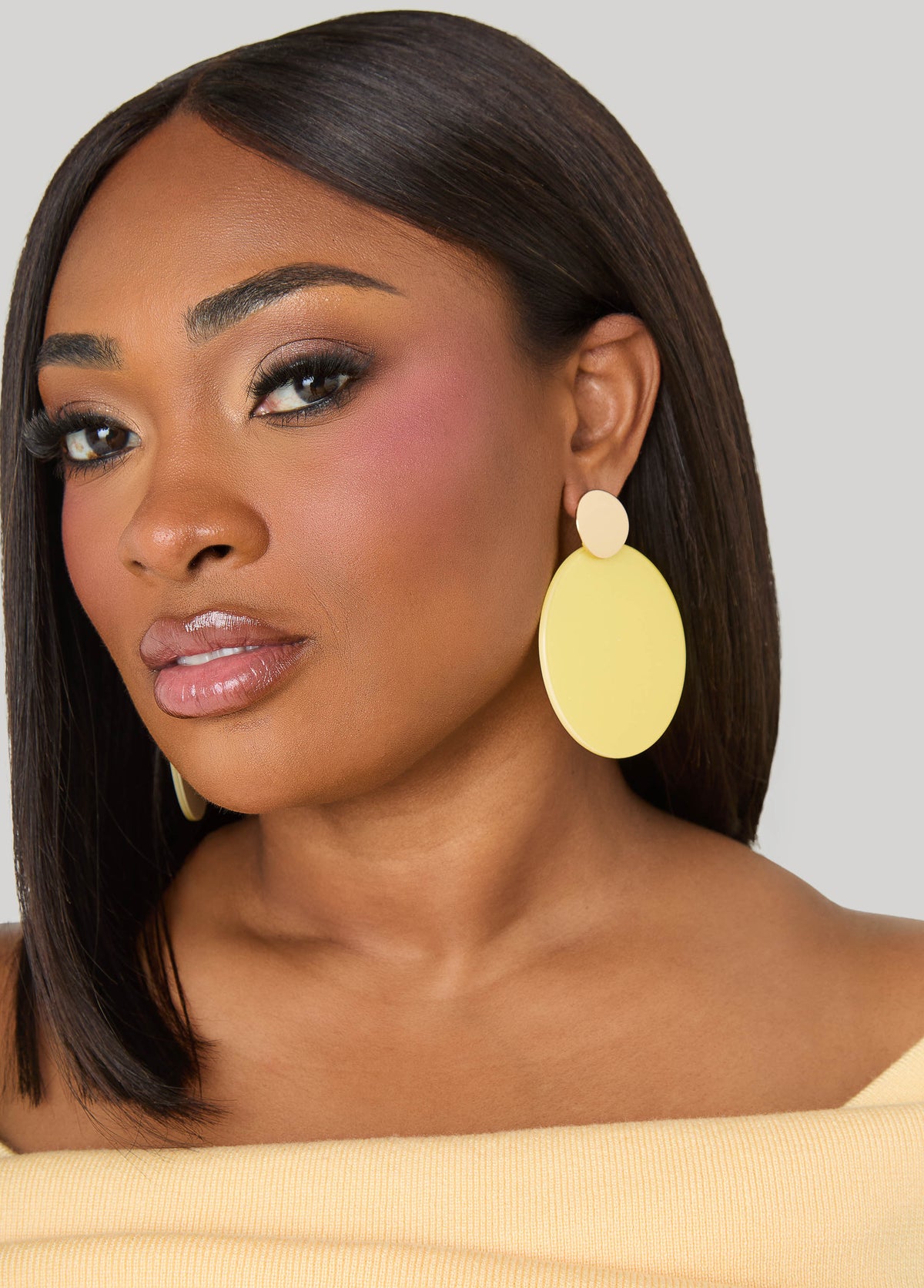 Glittered Disk Earrings Spectra Yellow | Ashley Stewart
