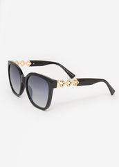 Clover Cutout Sunglasses Black | Ashley Stewart