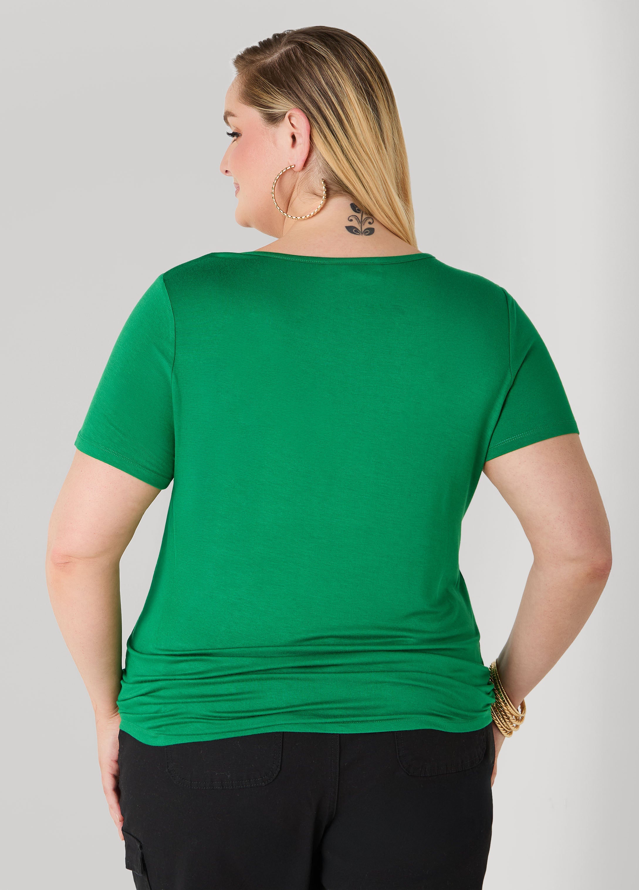 The Basic Crewneck Tee Macaw Green | Ashley Stewart