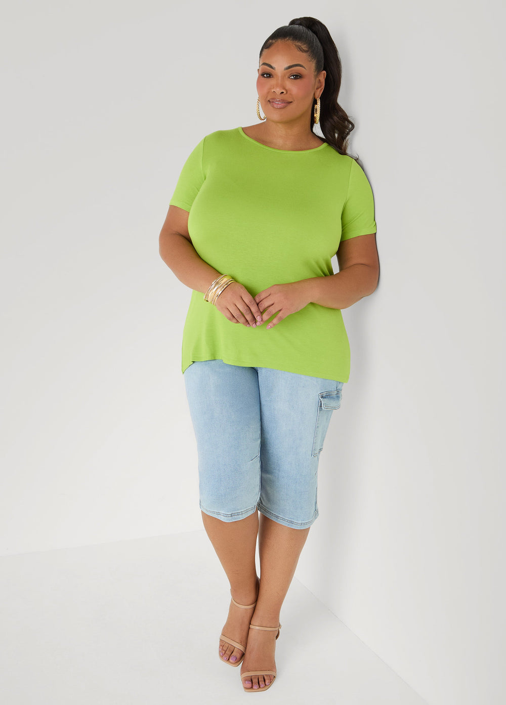 The Basic Crewneck Tee Macaw Green | Ashley Stewart