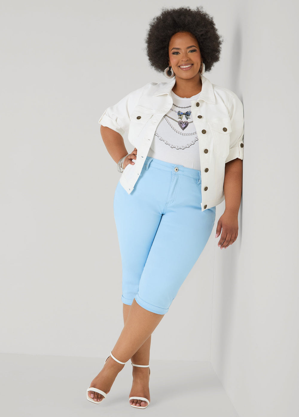 Necklace Graphic Tee White | Ashley Stewart