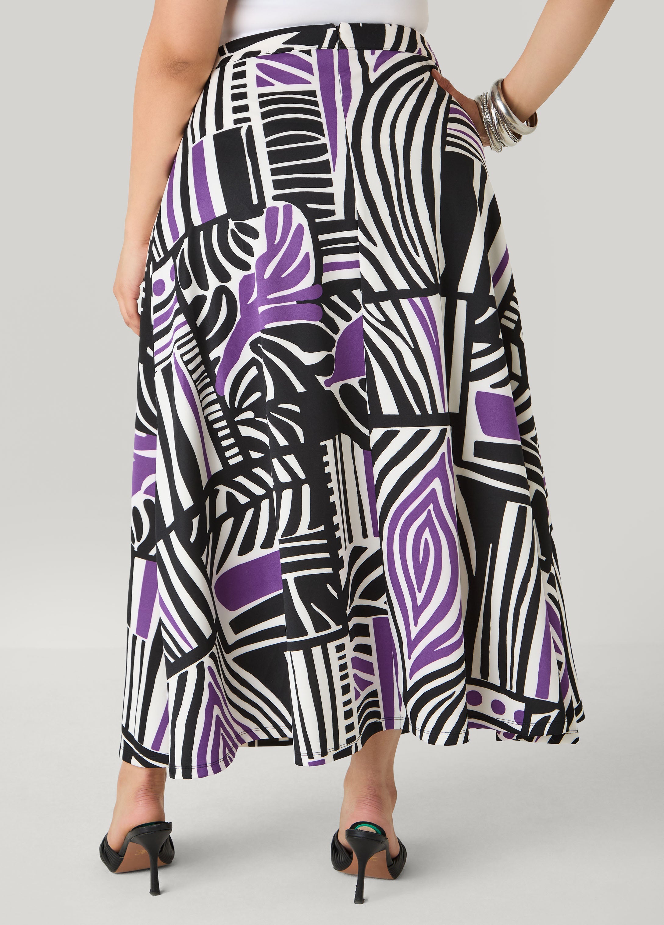 Geo Print Scuba Maxi Skirt Black White | Ashley Stewart