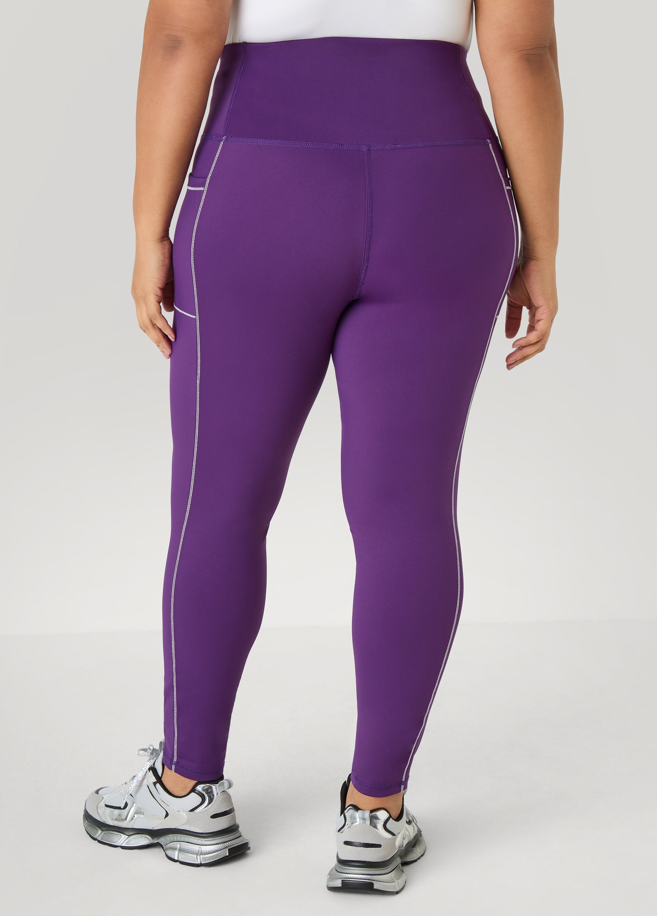 Piped High Waist Leggings Black White | Ashley Stewart
