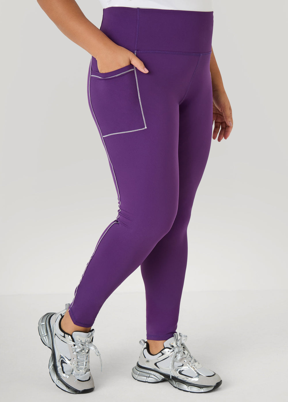 Piped High Waist Leggings Black White | Ashley Stewart