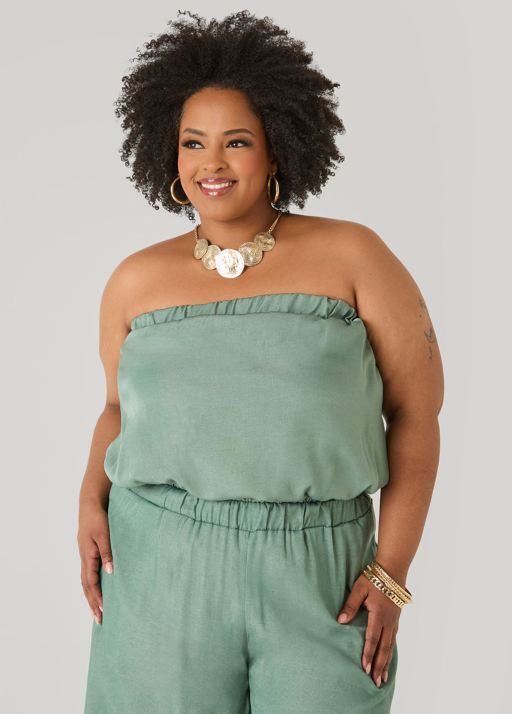 Plus Size Bubble Tube Top | Strapless Cropped Bandeau in Sage, Chambray & Beige Indigo | Ashley Stewart