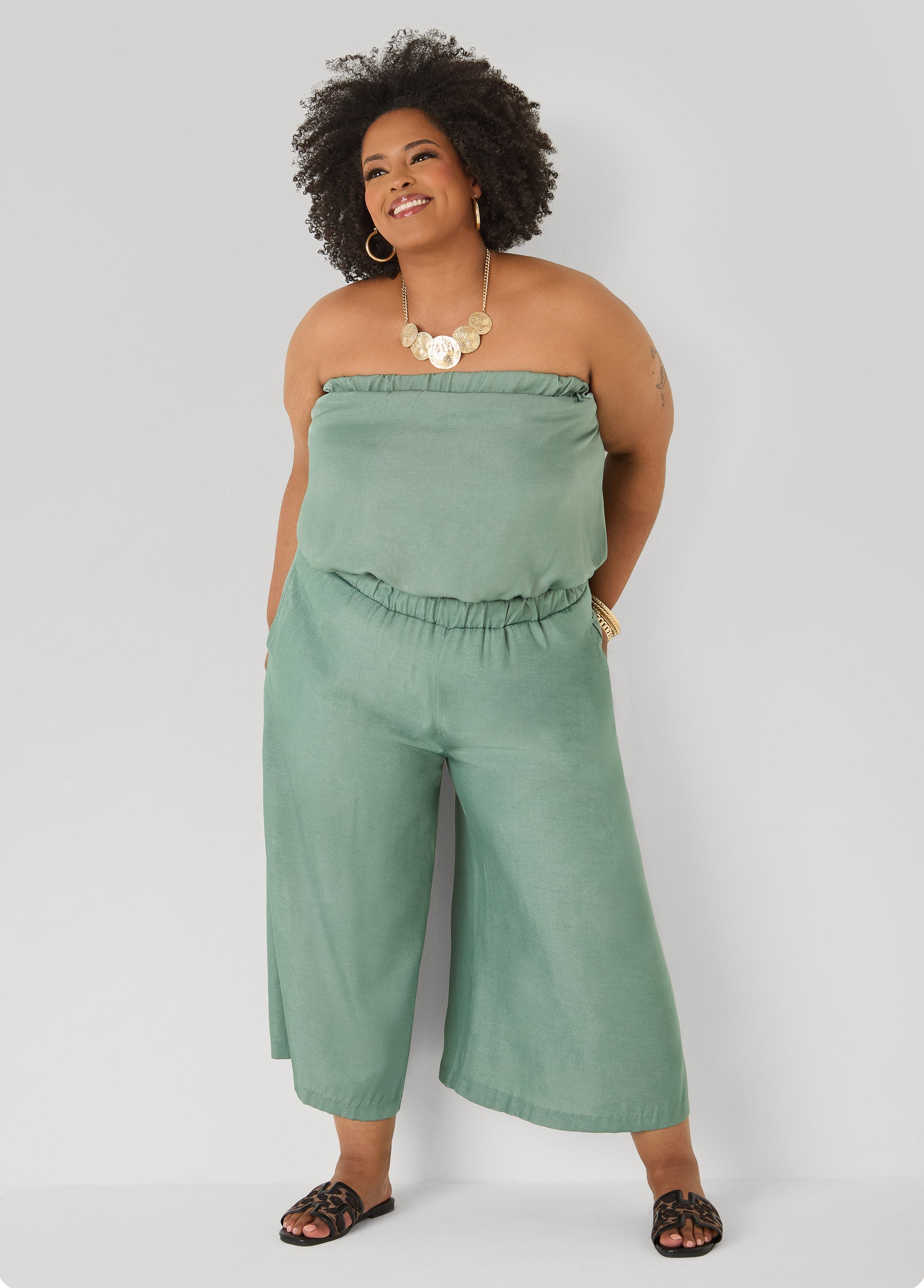 Plus Size Bubble Tube Top | Strapless Cropped Bandeau in Sage, Chambray & Beige Indigo | Ashley Stewart