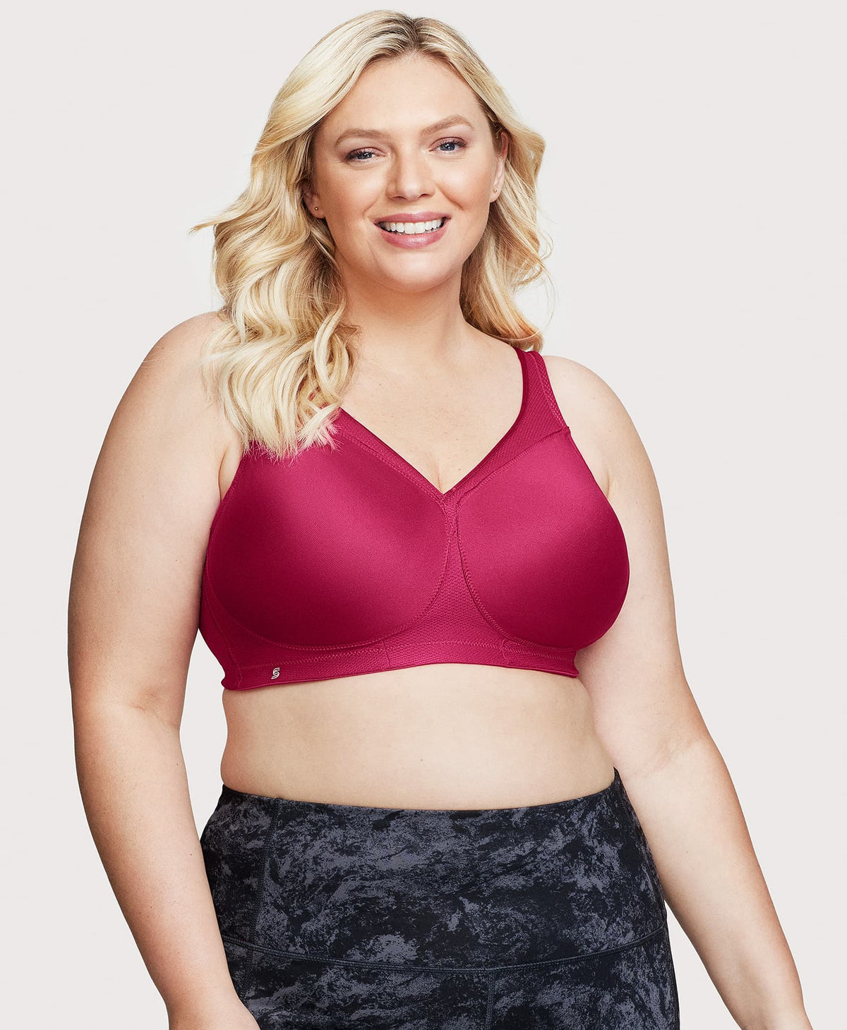 MagicLift Seamless Sports Bra Ruby Ruby Red | Ashley Stewart