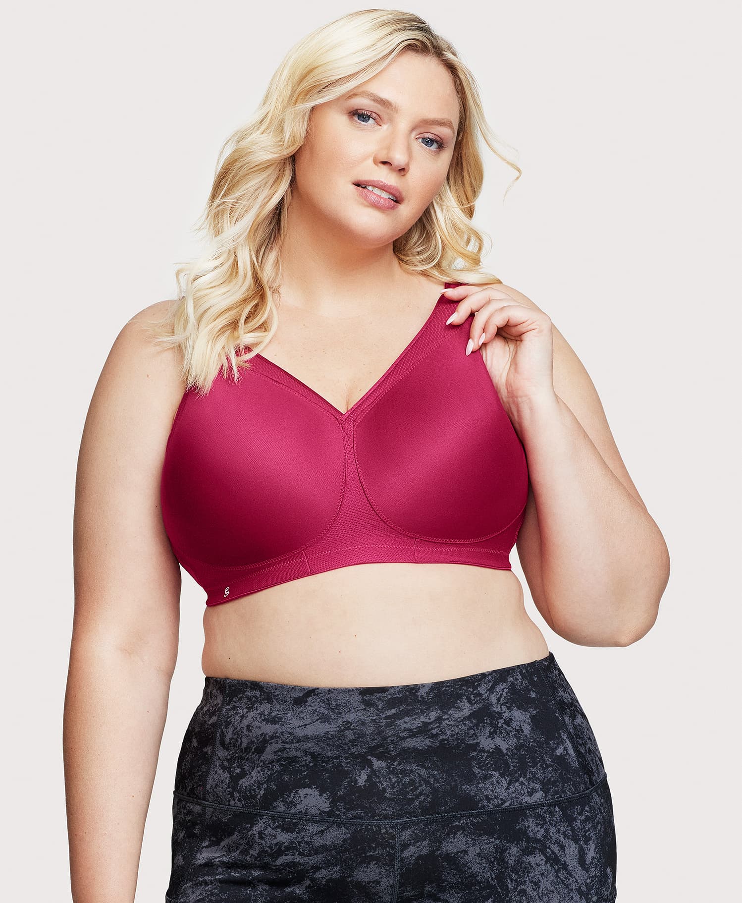 MagicLift Seamless Sports Bra Ruby Ruby Red | Ashley Stewart