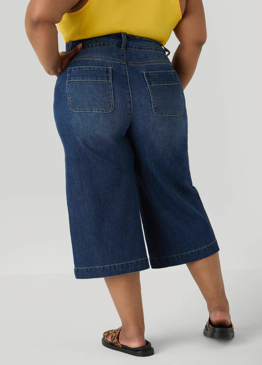 Wide Leg Denim Capris Dk Wash | Ashley Stewart